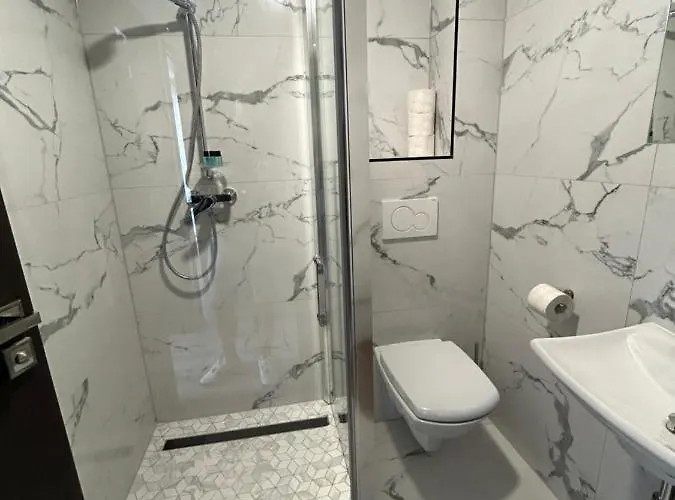 Bauhaus Dream Deluxe T